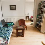Beautiful Apartment Near The Eiffel Tower