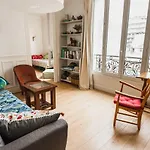 Beautiful Apartment Near The Eiffel Tower