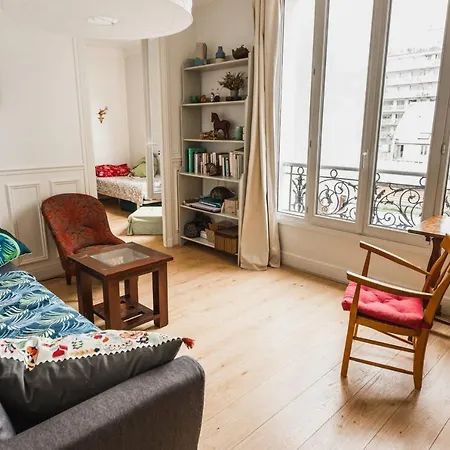 Apartment Beautiful Near The Eiffel Tower
